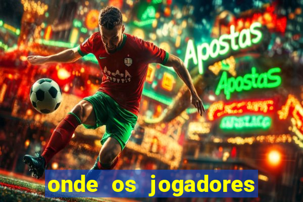 onde os jogadores do corinthians moram