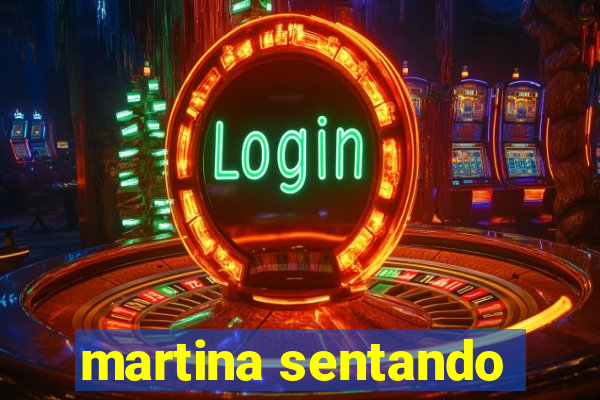 martina sentando